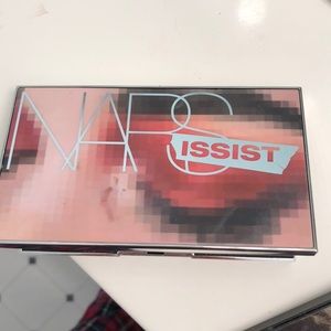 NARS wanted Palette